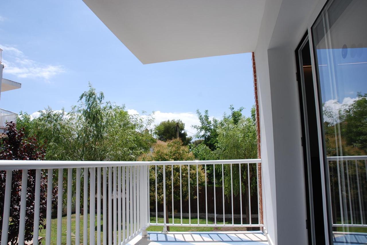 Apartamentos Sunway Arizona Sitges Kültér fotó